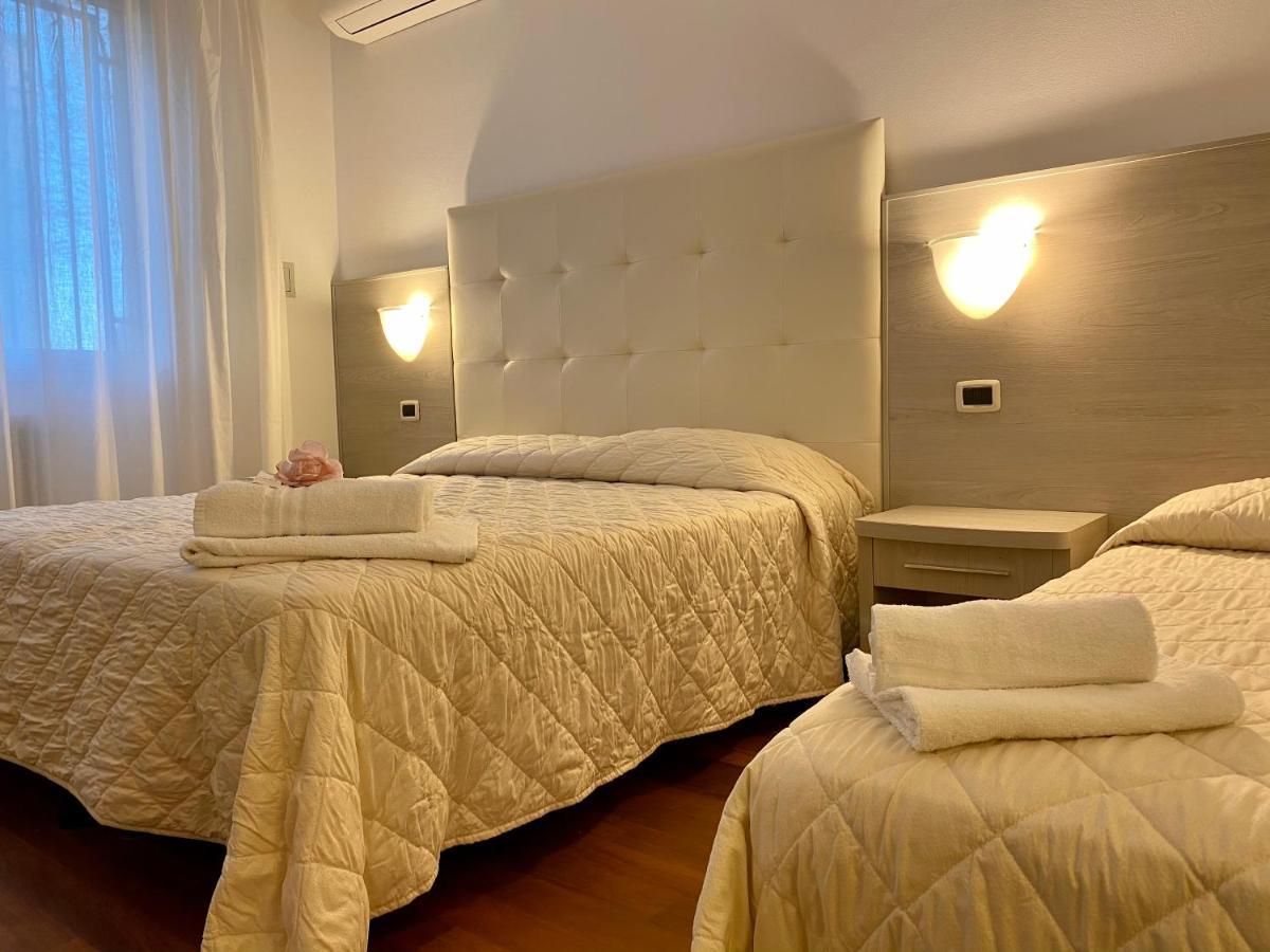 Villa Alda Suites & Rooms Cervia Extérieur photo